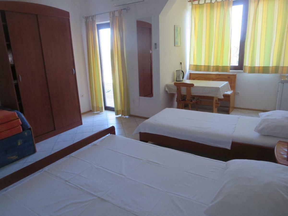 Apartments Galic Omiš Eksteriør billede