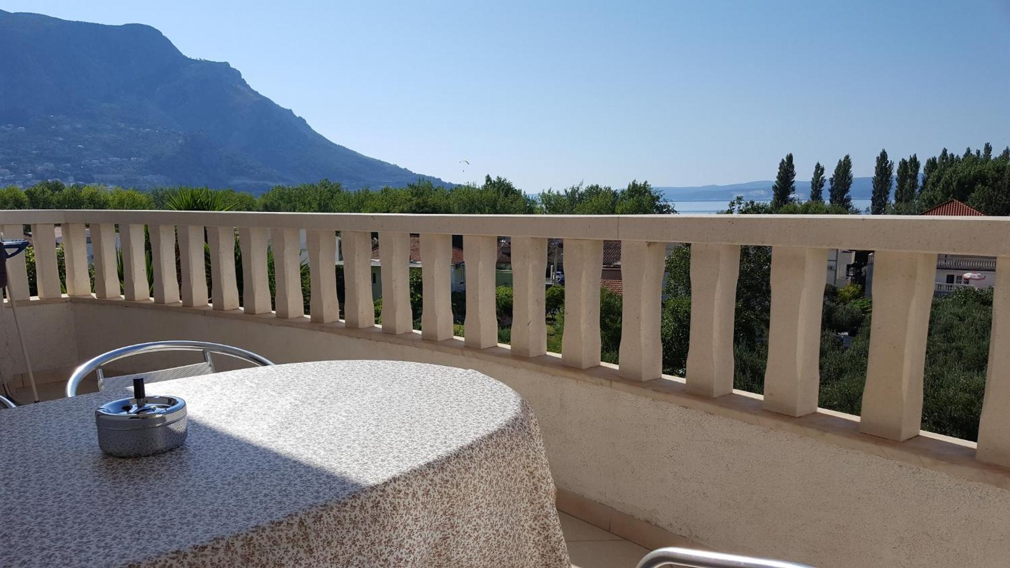 Apartments Galic Omiš Eksteriør billede
