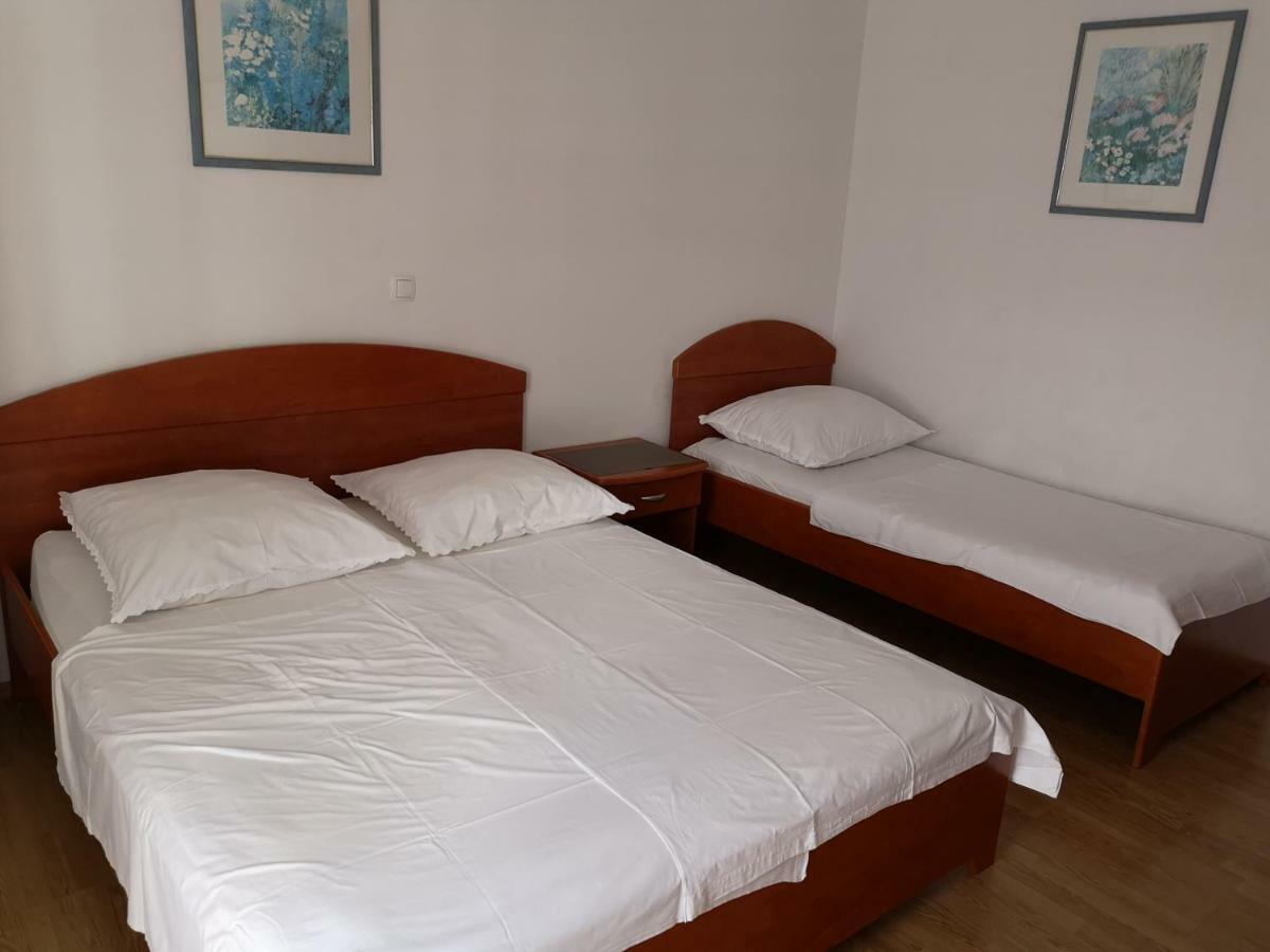 Apartments Galic Omiš Eksteriør billede